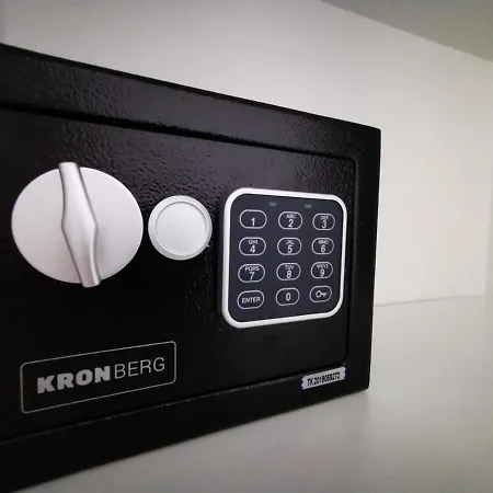 Vila Roxy Pe Plaja Belona Gæstehus *