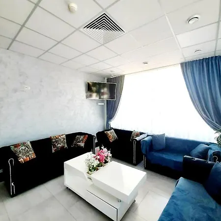 Vila Roxy Pe Plaja Belona