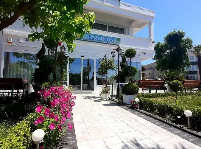 Vila Roxy Pe Plaja Belona *